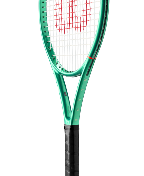 Preview: Wilson Blade Jr.26 V10 - besaitet